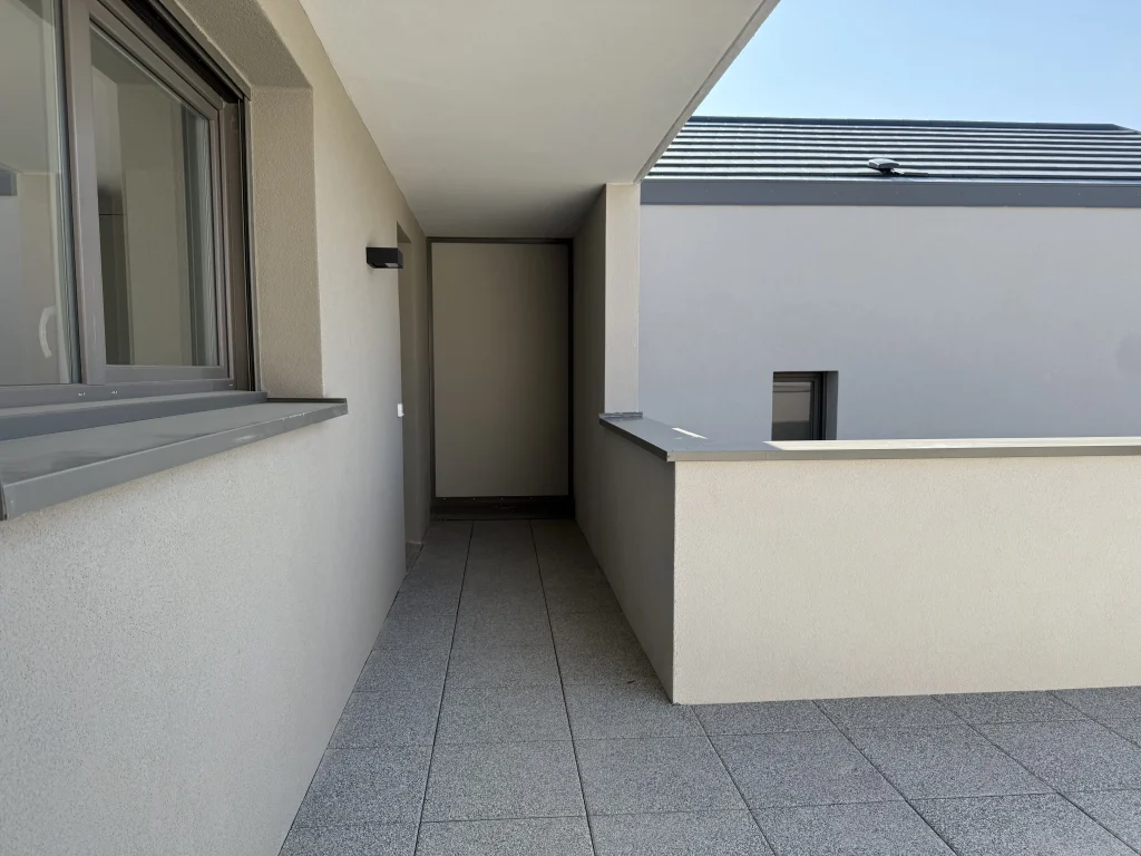 À Osenbach, grand appartement F3 en attique avec 2 terrasses