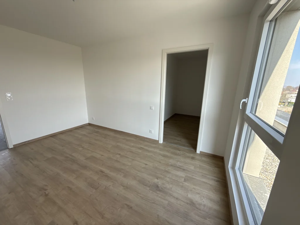Charmant appartement neuf 3 pièces en attique à Issenheim